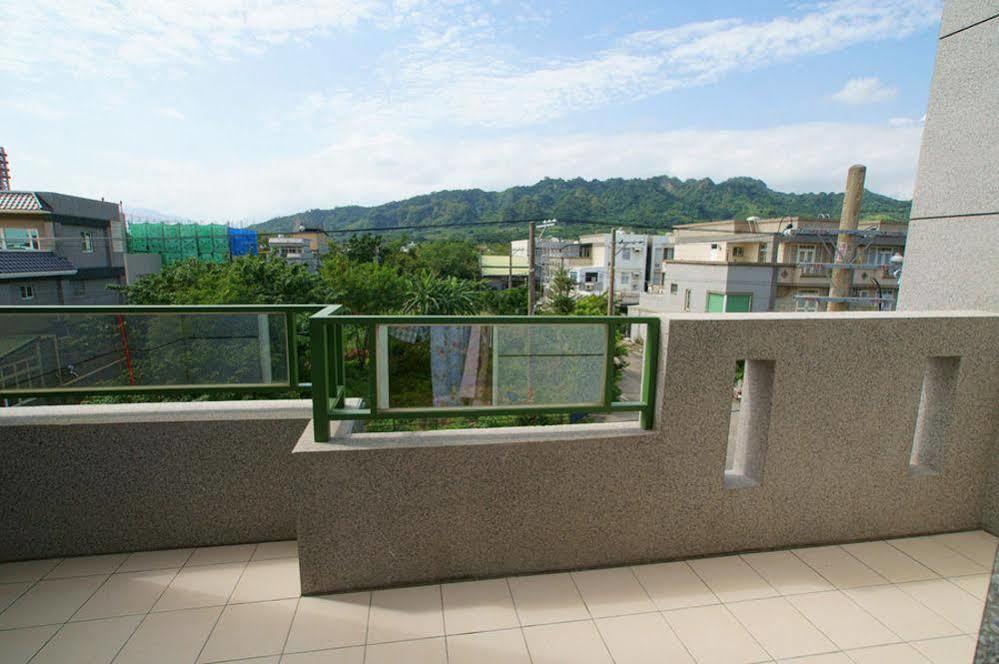 Happy Sun Apartment Taitung ภายนอก รูปภาพ